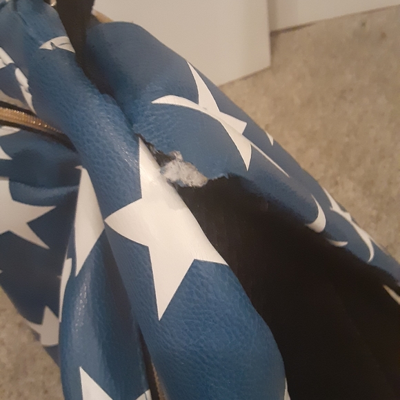 DC Comics Wonder Woman Backpack - Picture 8 of 9